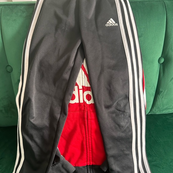 Boys Adidas Tracksuit Bundle size 6 - Picture 9 of 9